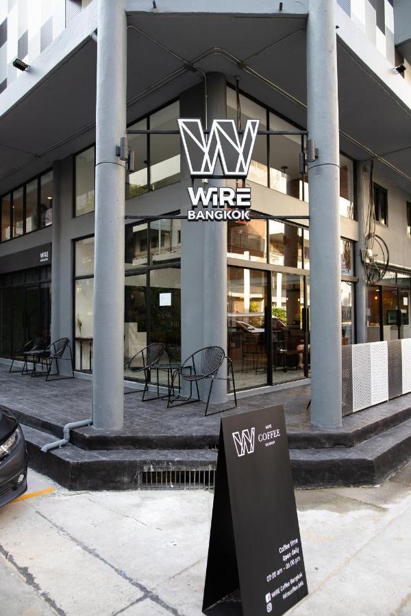 Wire Bangkok Prakhanong Exteriér fotografie